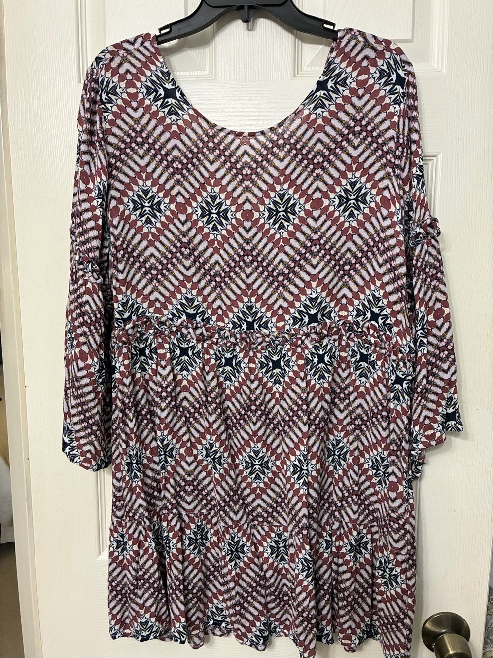 Geometric Print Tiered 3/4 Sleeve Tunic Dress